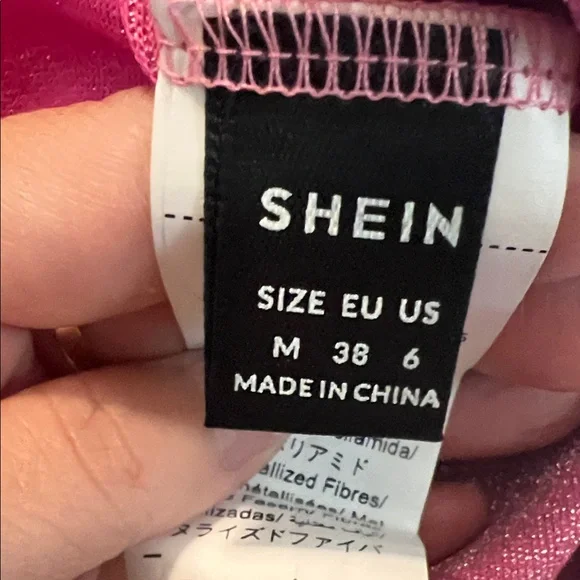 ** 05+ Women's Pink Strawberry Tank Top - Picture 4 of 9